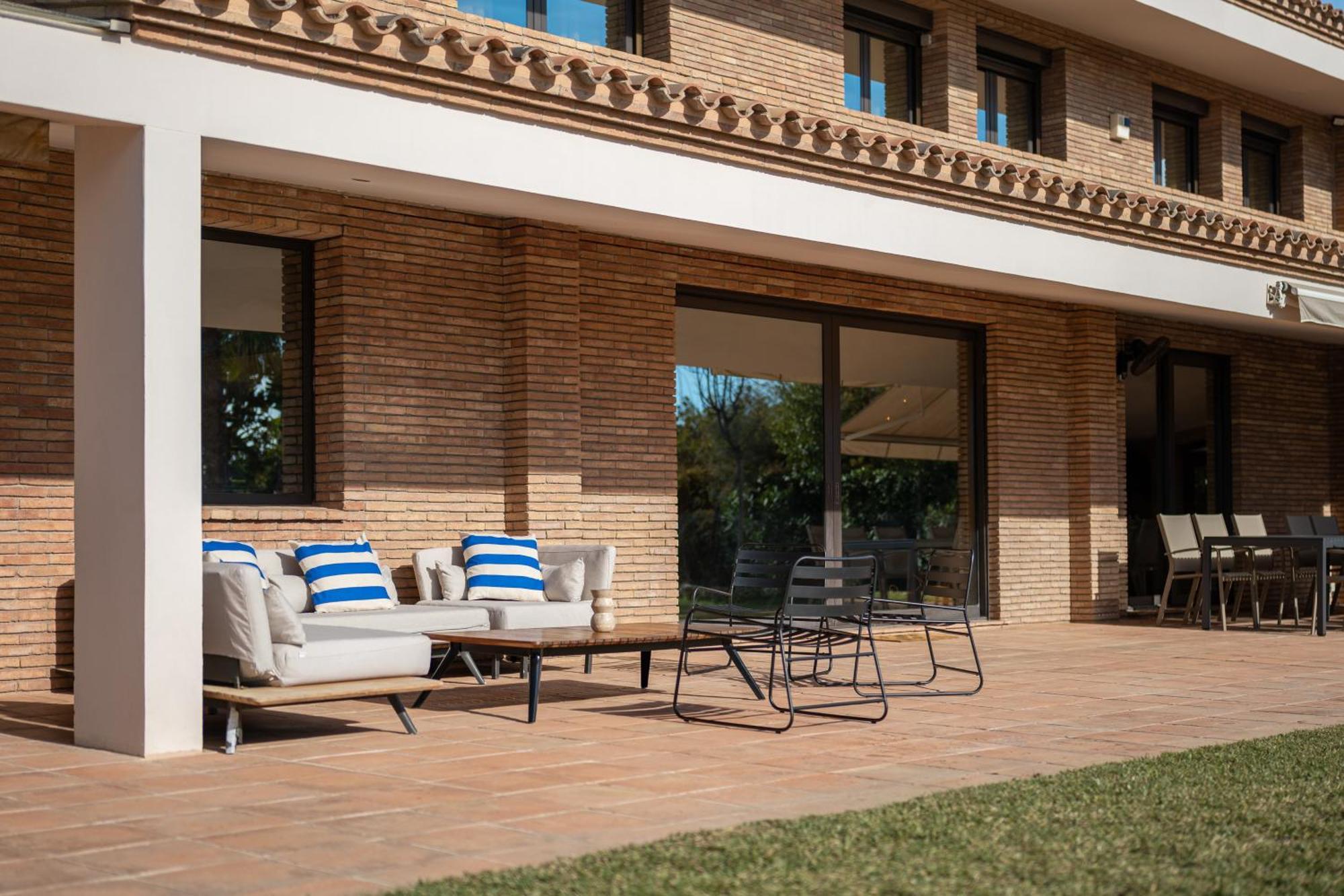 Gava Beach Villa By Olala Homes Экстерьер фото
